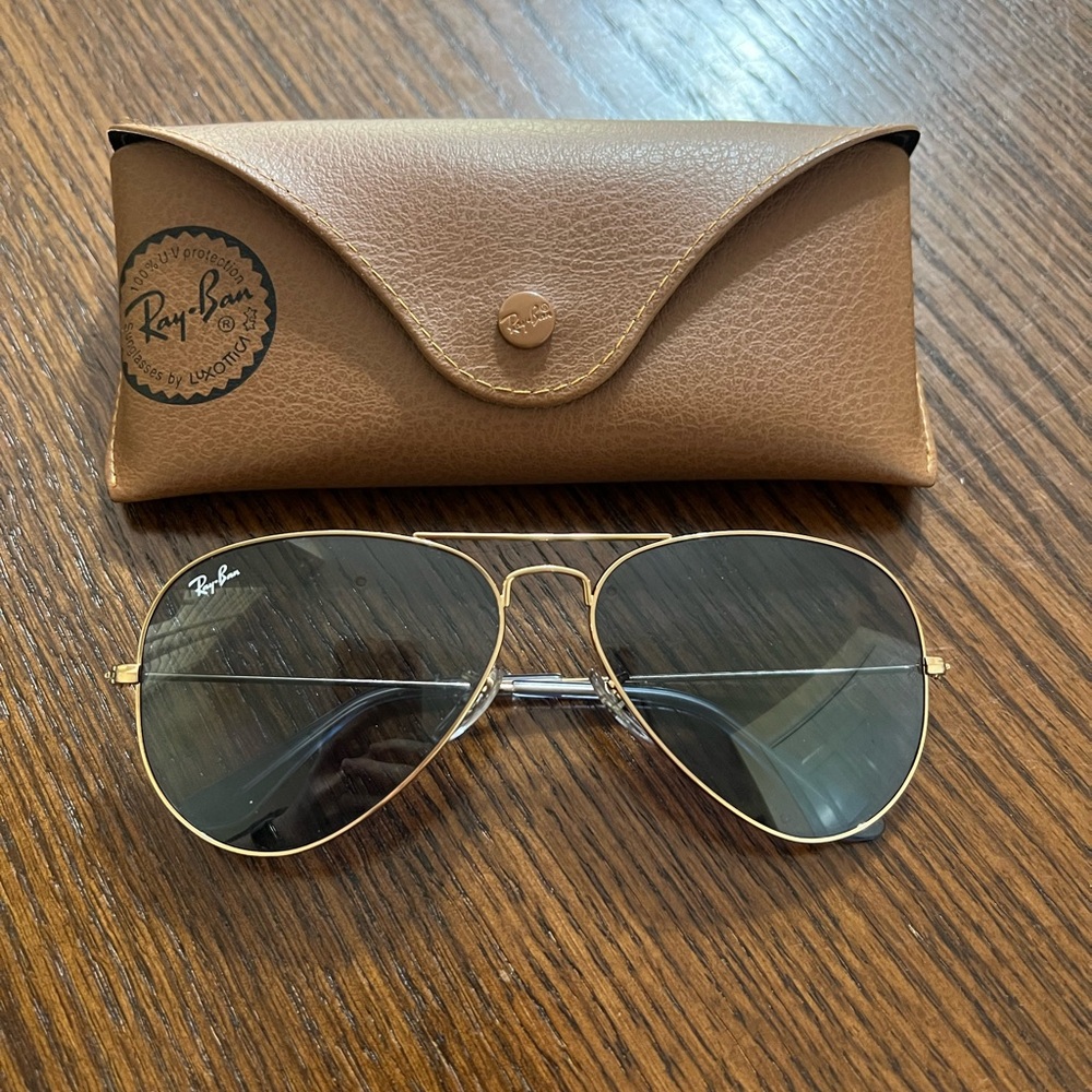 Ray-Ban Aviator Sunglasses